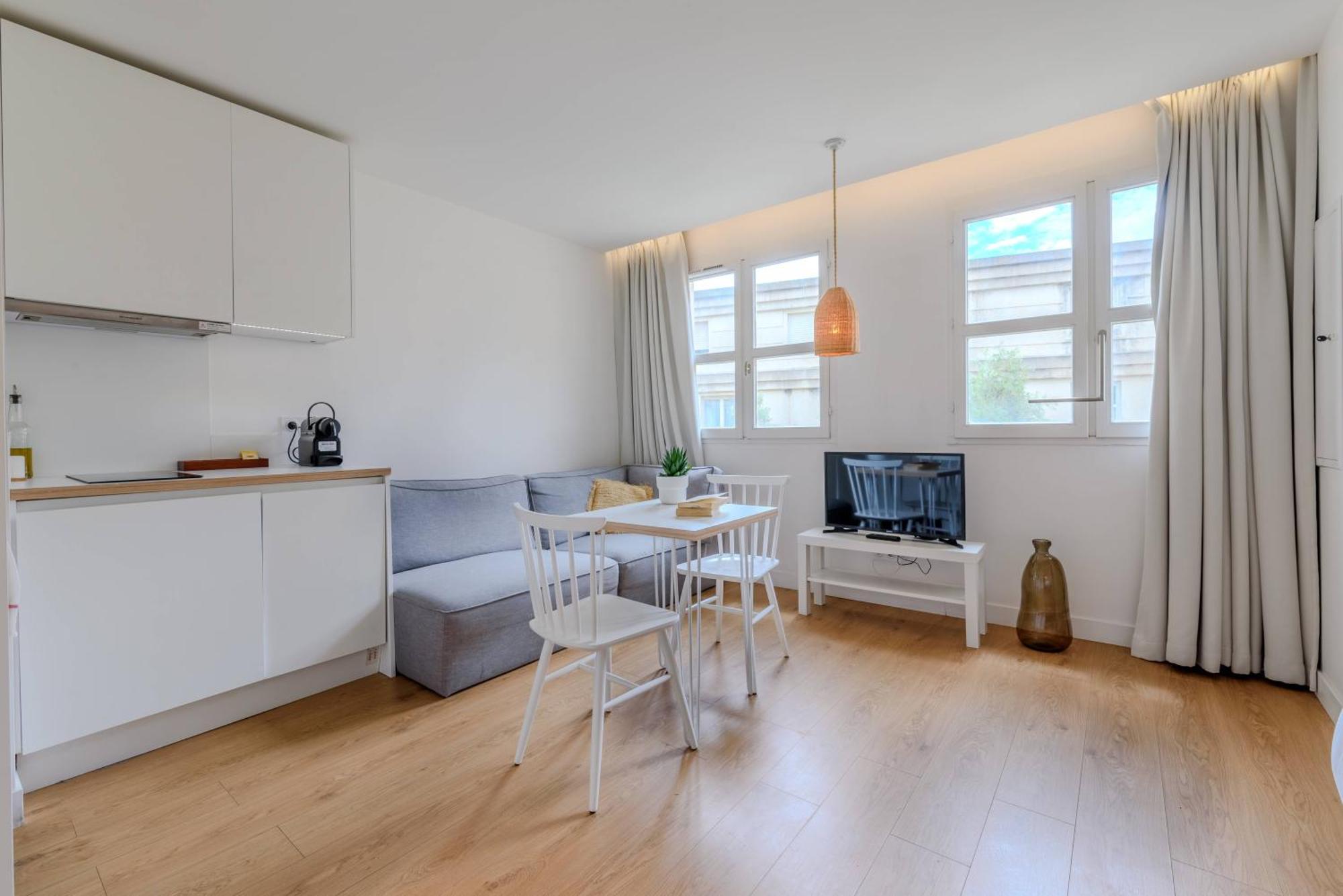 Les Appartements Et Chambres De Montpellier Esterno foto