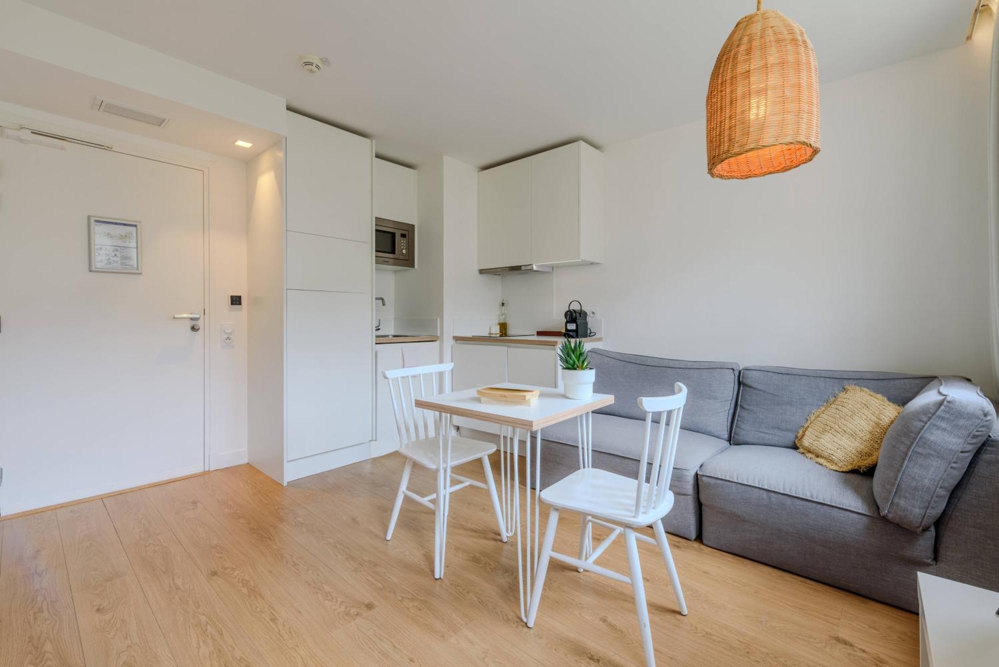 Les Appartements Et Chambres De Montpellier Esterno foto