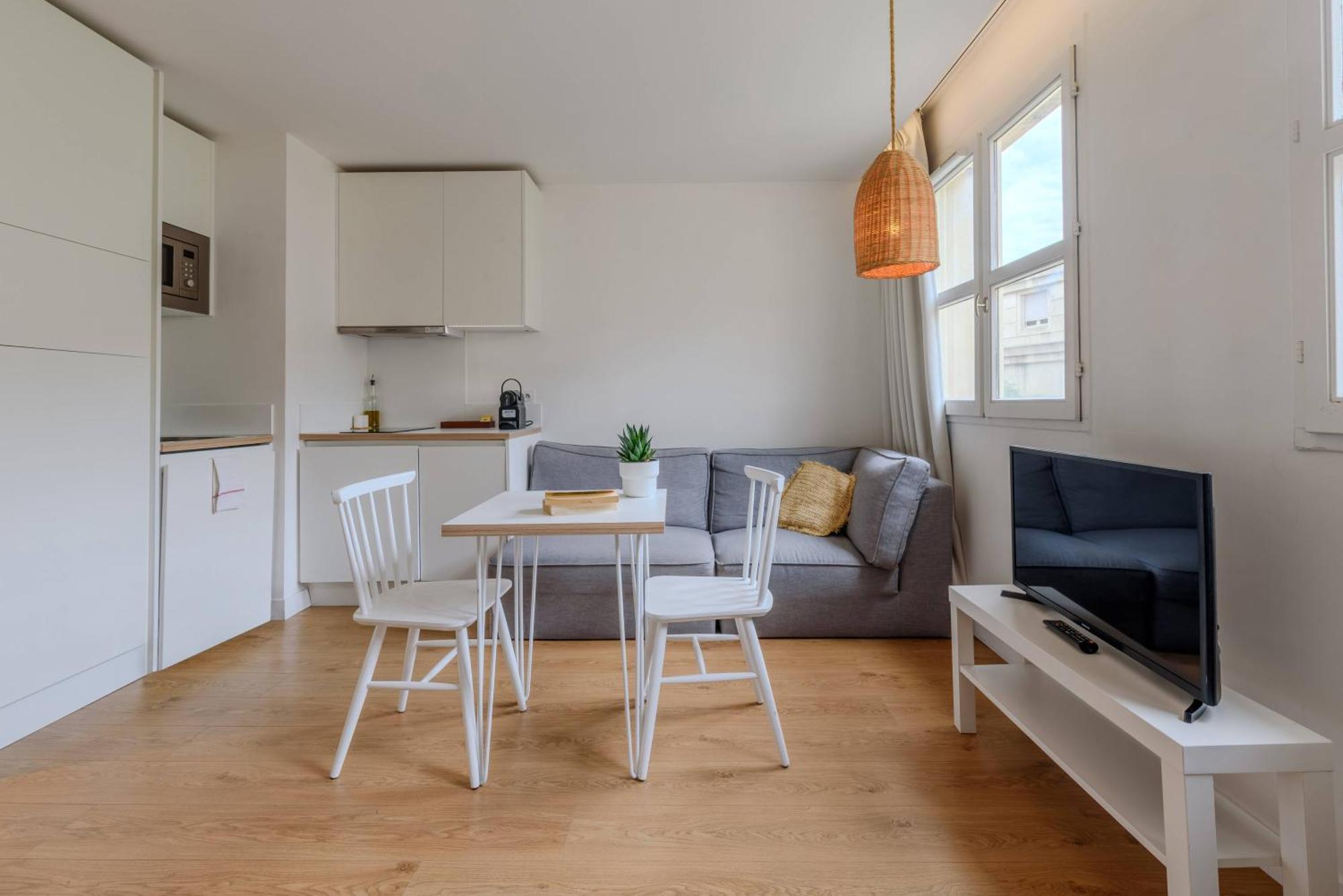 Les Appartements Et Chambres De Montpellier Esterno foto