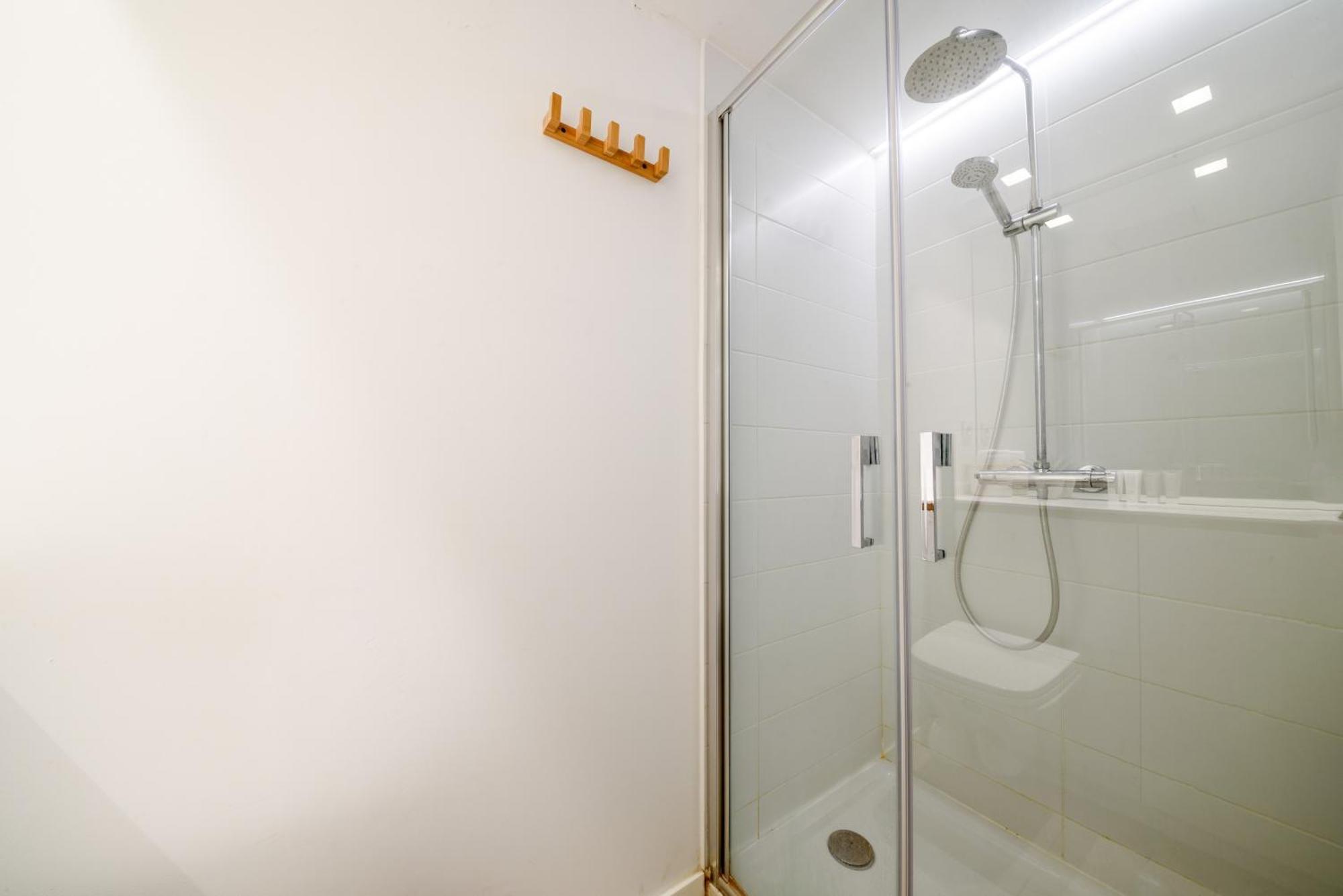 Les Appartements Et Chambres De Montpellier Esterno foto